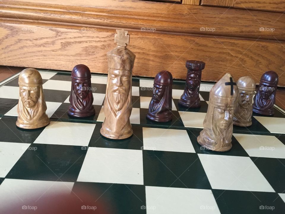 I love this old chess set!