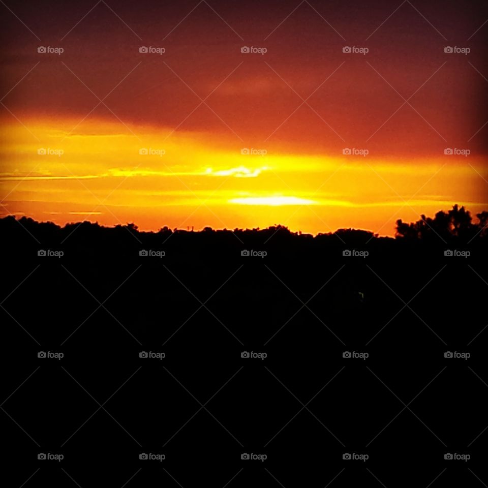 Orange Sunset. sun setting in Orlando