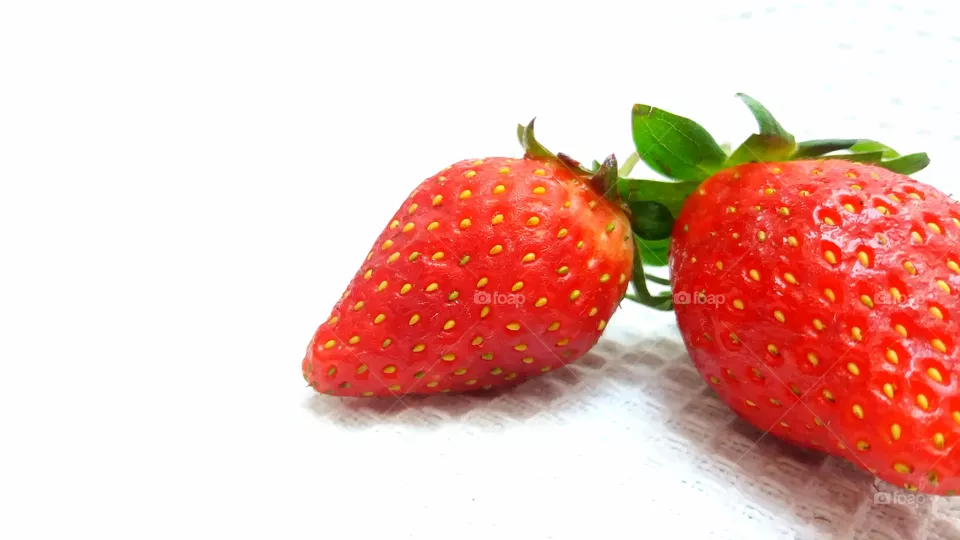 STRAWBERY
