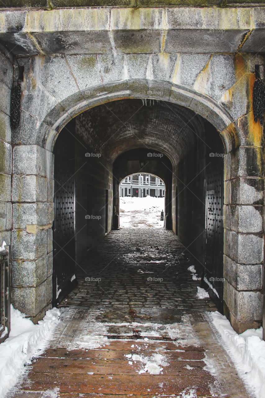 Gate to the frozen palace