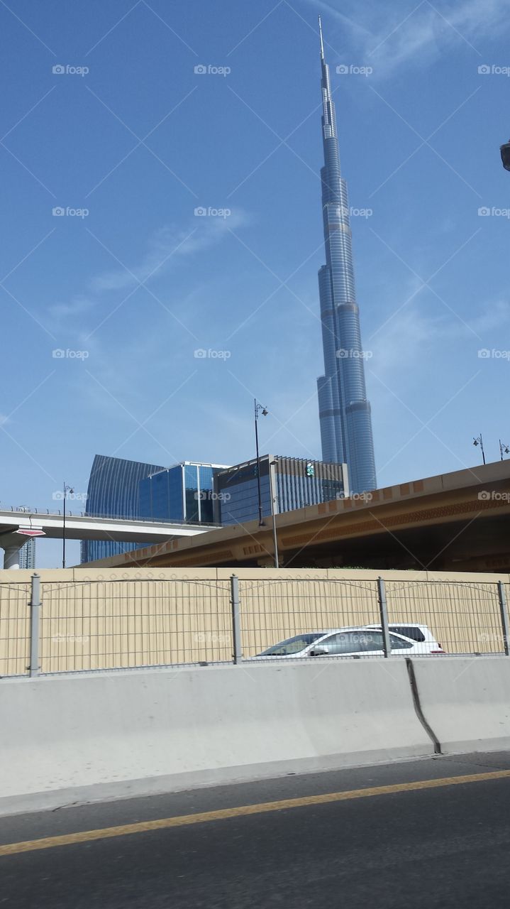 half view of bur khalifa