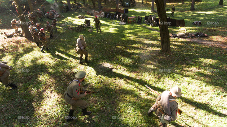 Reconstruction of First Worldwide War in the forest 