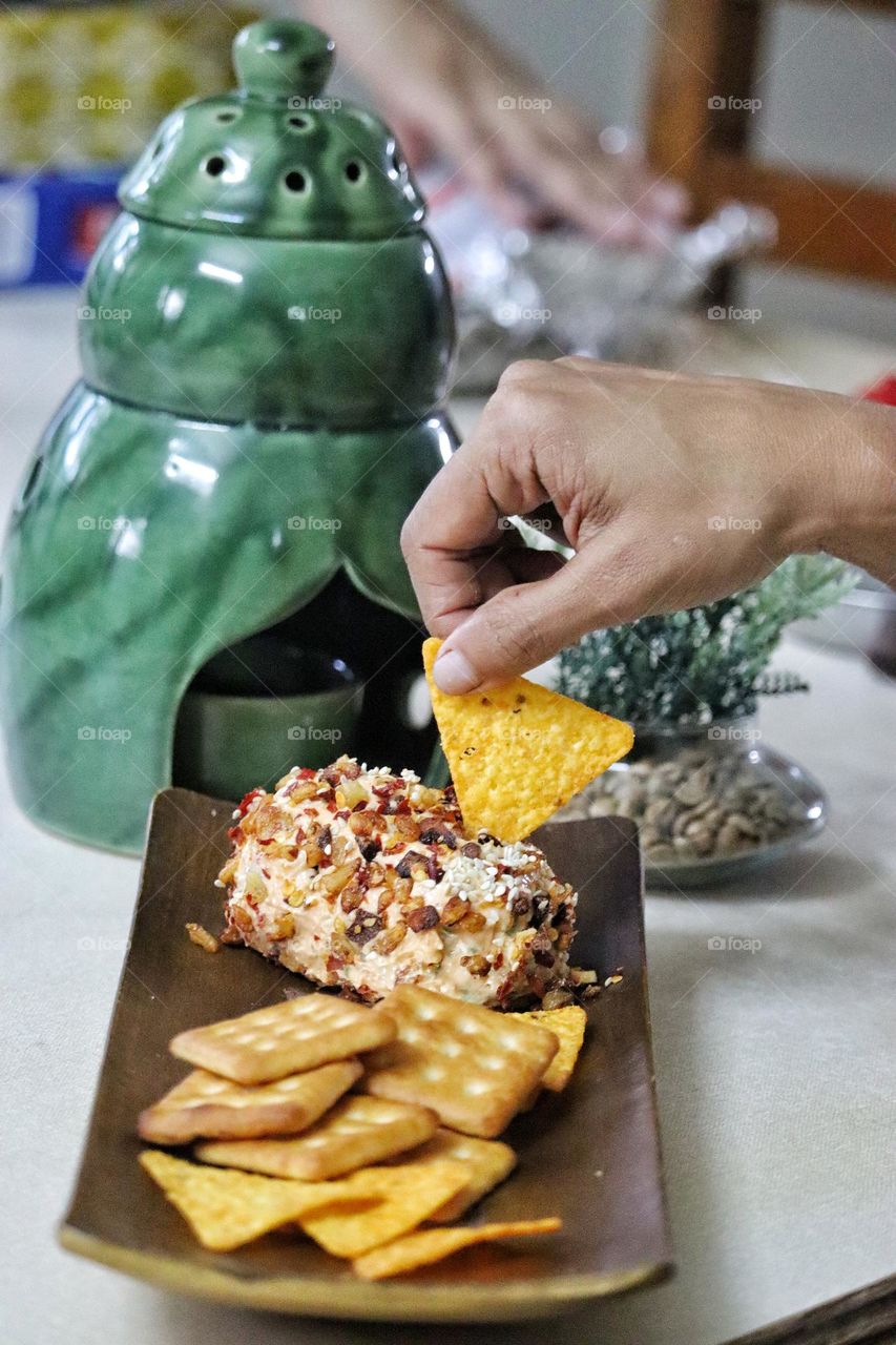 nachos and crackers