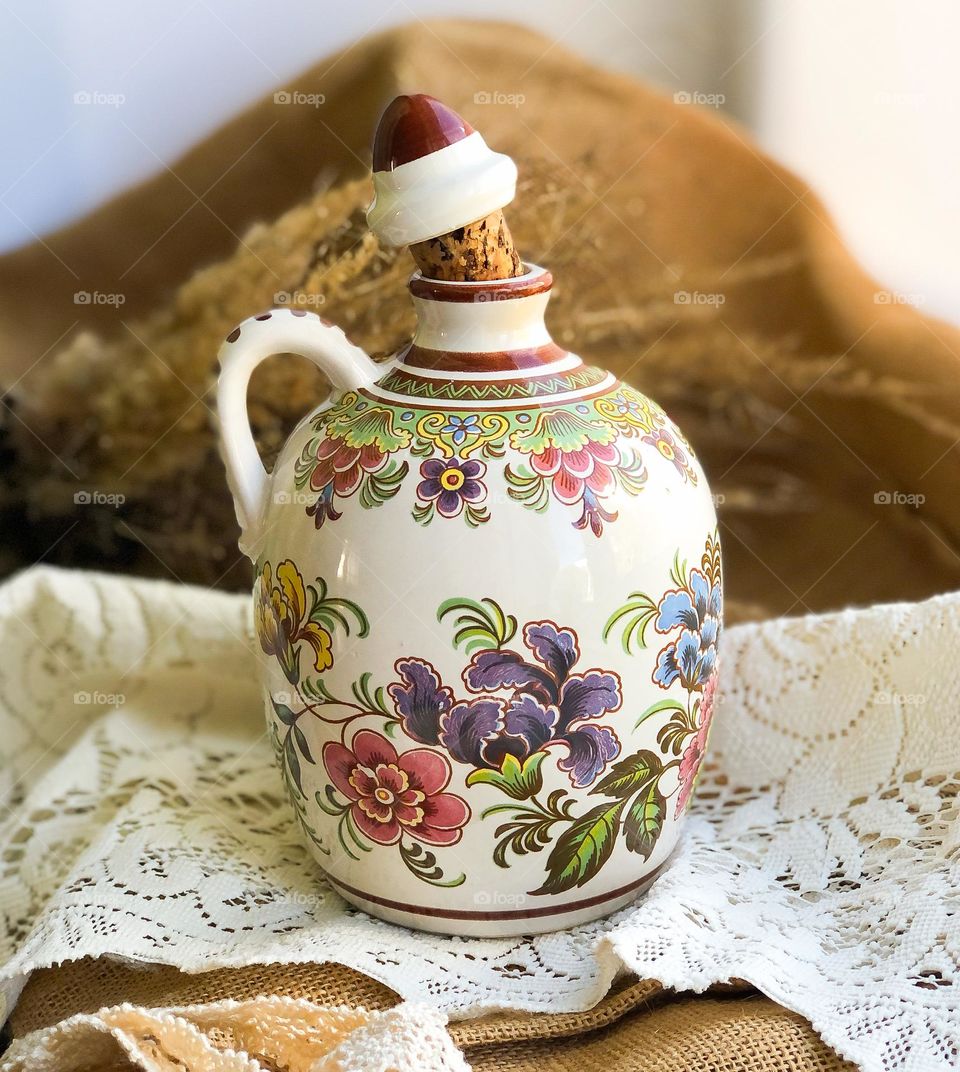 Vintage cork wine decanter with flower pattern 