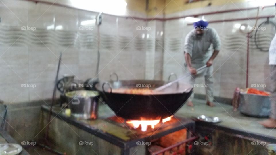 Cooking in Delhi