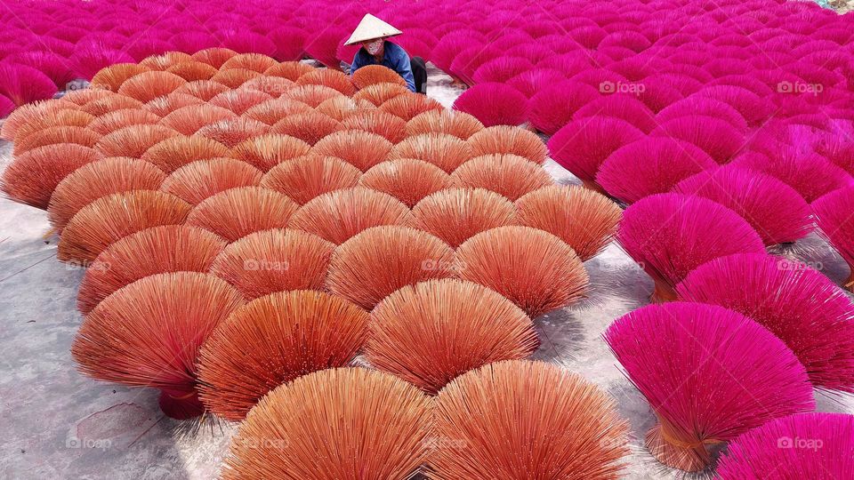 Drying incense sticks