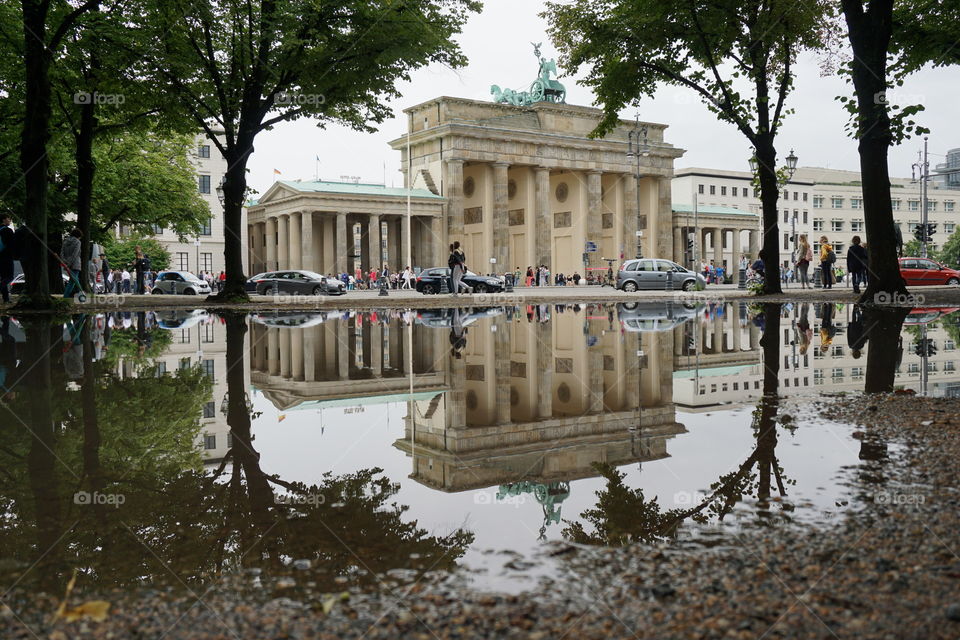 Berlin ... Taken after a heavy rain shower ... puddle photography ... miss travel 🦠