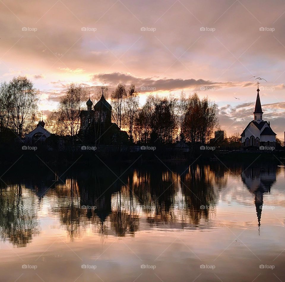 Sunset in the City ☀️Reflection☀️ Water ☀️