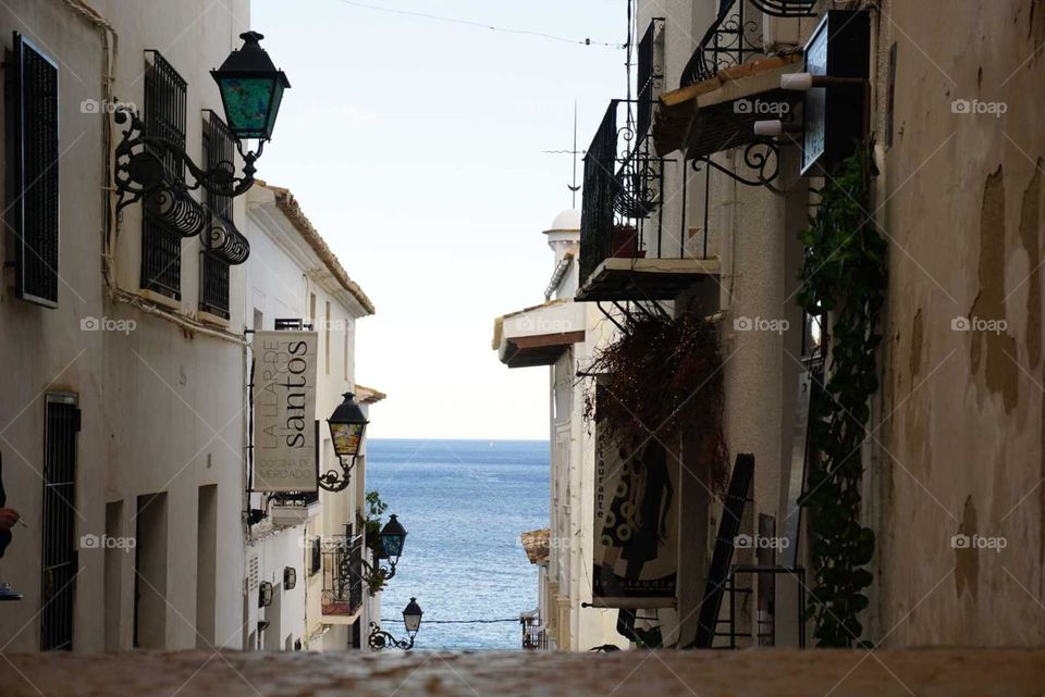 Country#houses#alley#sea