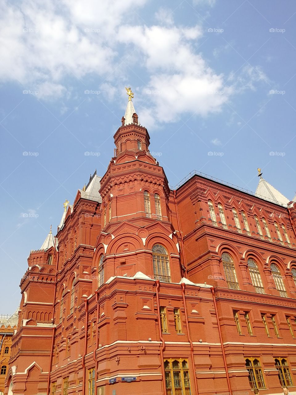 Архитектура – это музыка в пространстве, как бы застывшая музыка