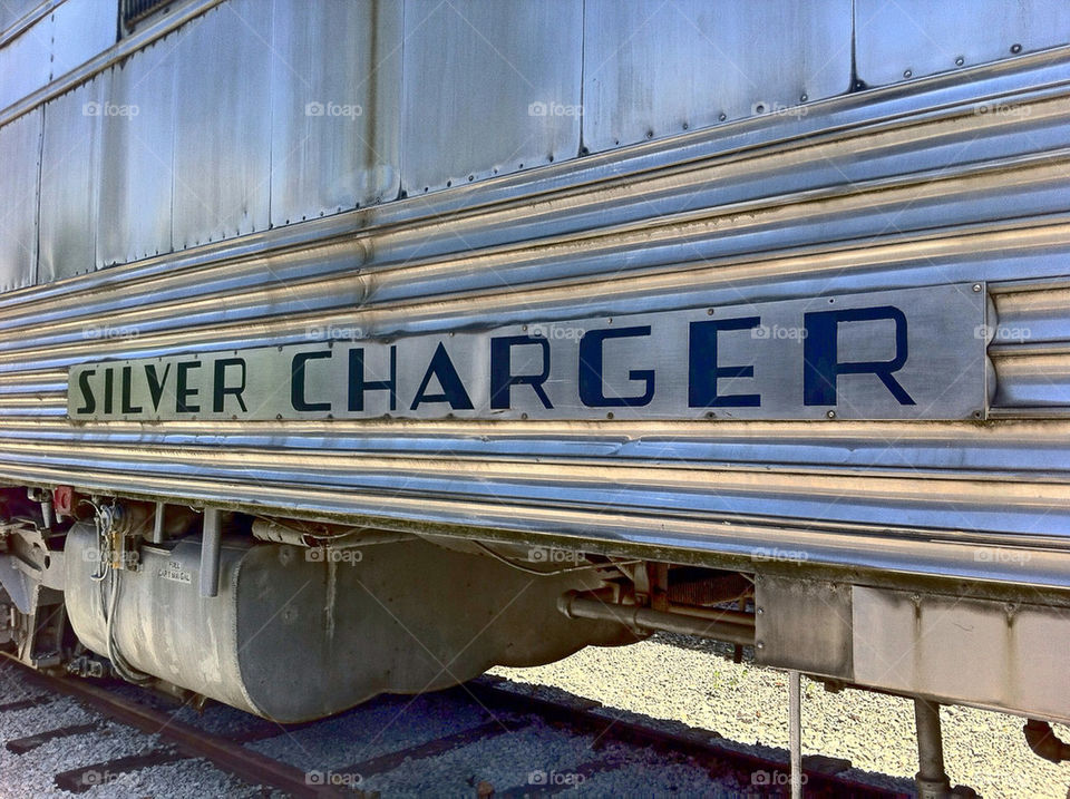 train silver tracks charger by tplips01