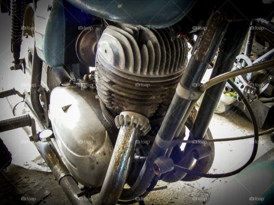 Old timer engine