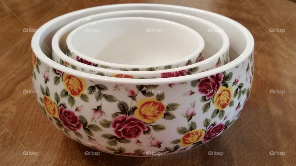 Nesting Bowls