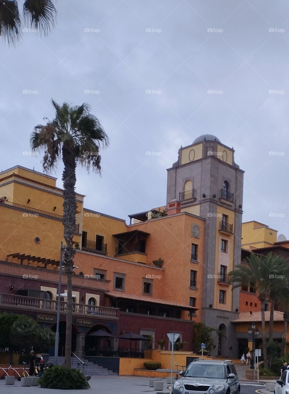 fantastic estructure