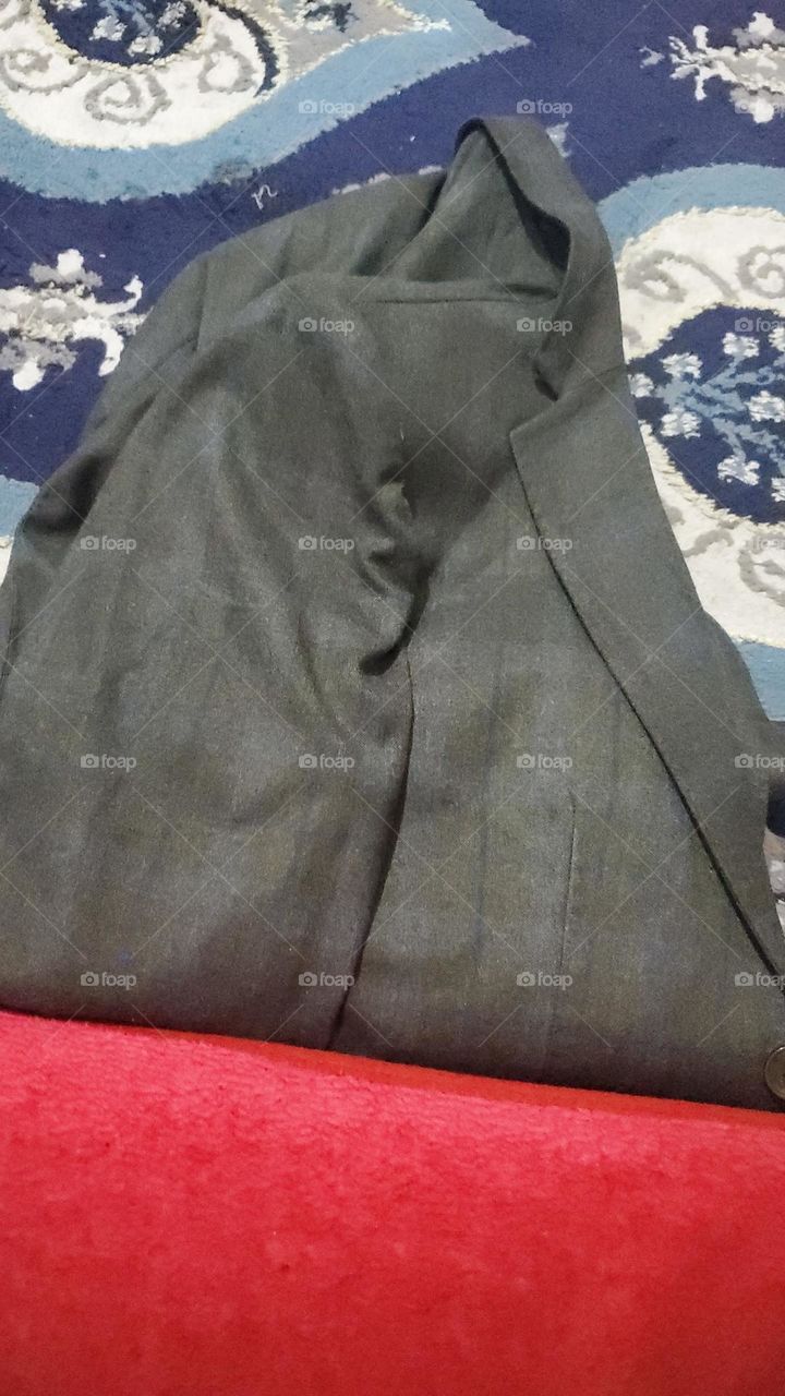 A very beautiful picture, and there is no better picture than it. There is no better picture of green herbs and colorful, red and white roses than it. Glory be to God, the natural and picturesque view, and there is no more