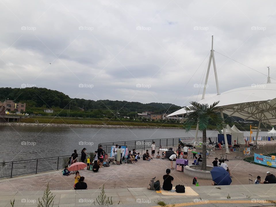 Korea crowd in summer