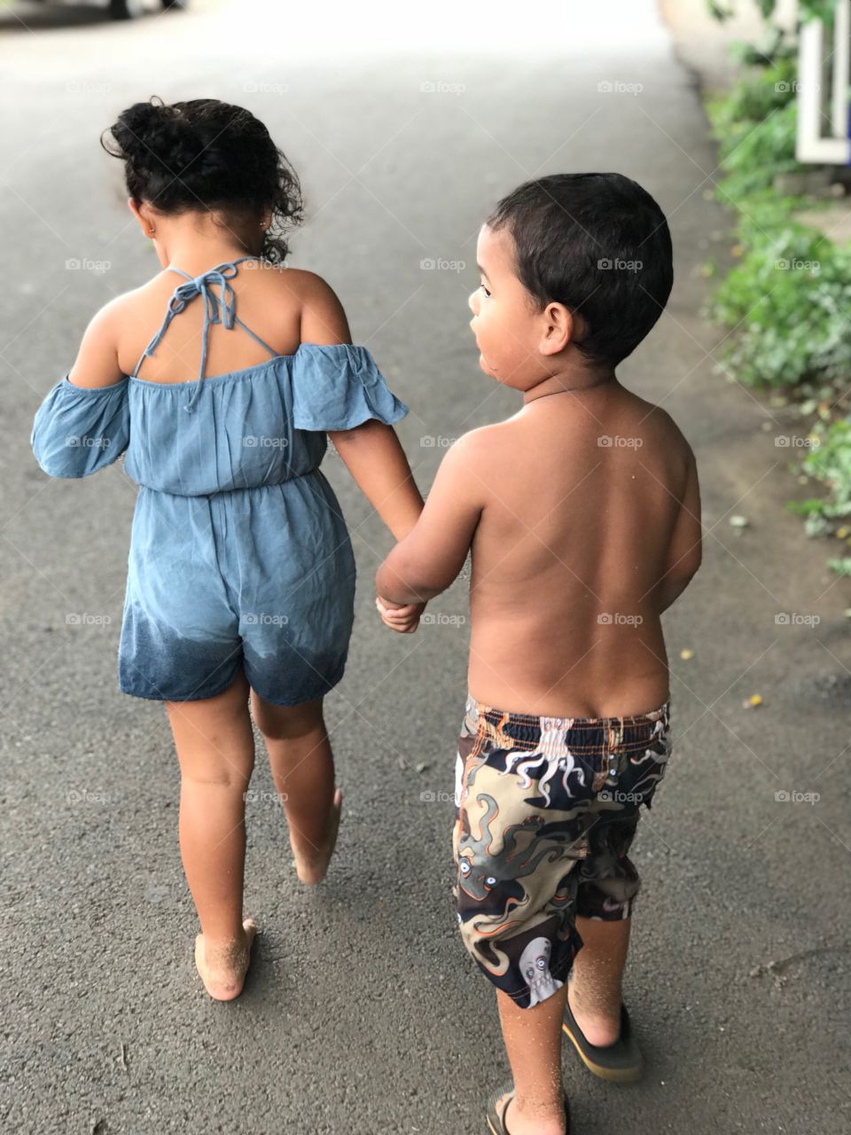 Life with Kaulu; Life Of Legend. 