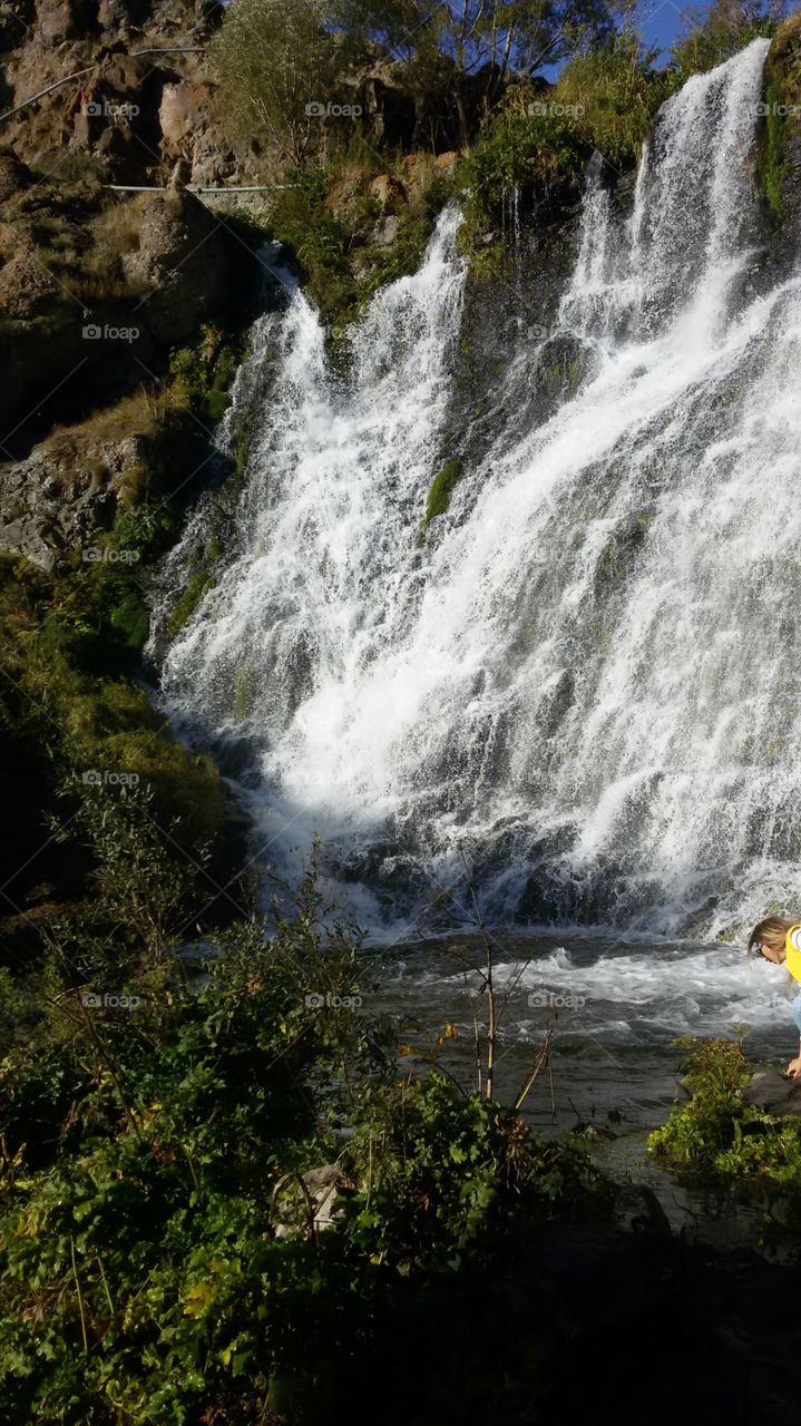 Armenia_Waterfall Shake