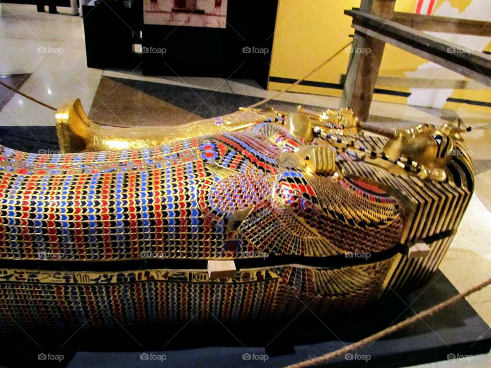 A look to King's Tut sarcophagus