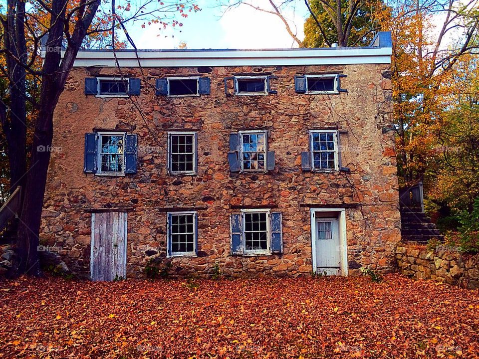 Fall house