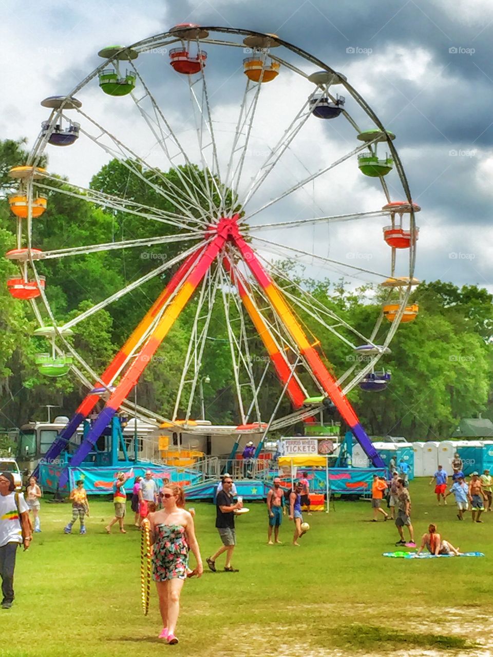 Carnival Ferris wheel 
