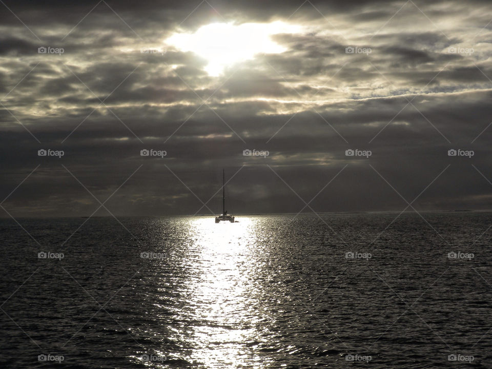 sailing bora bora by drewadams