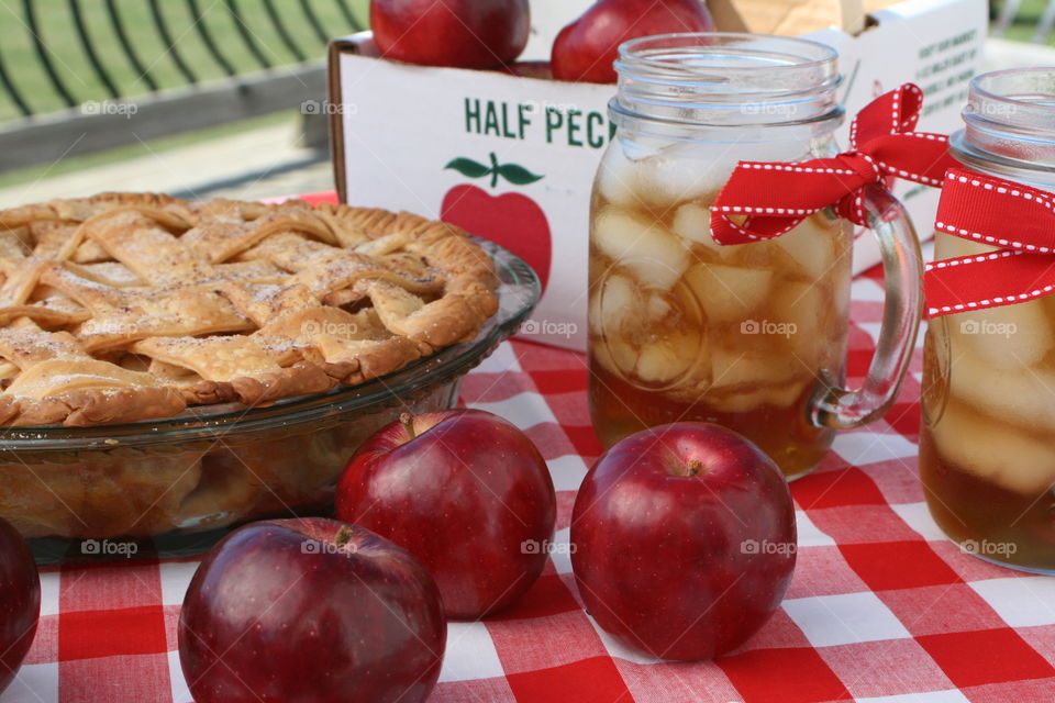 Fall Apples. Homemade apple pie 