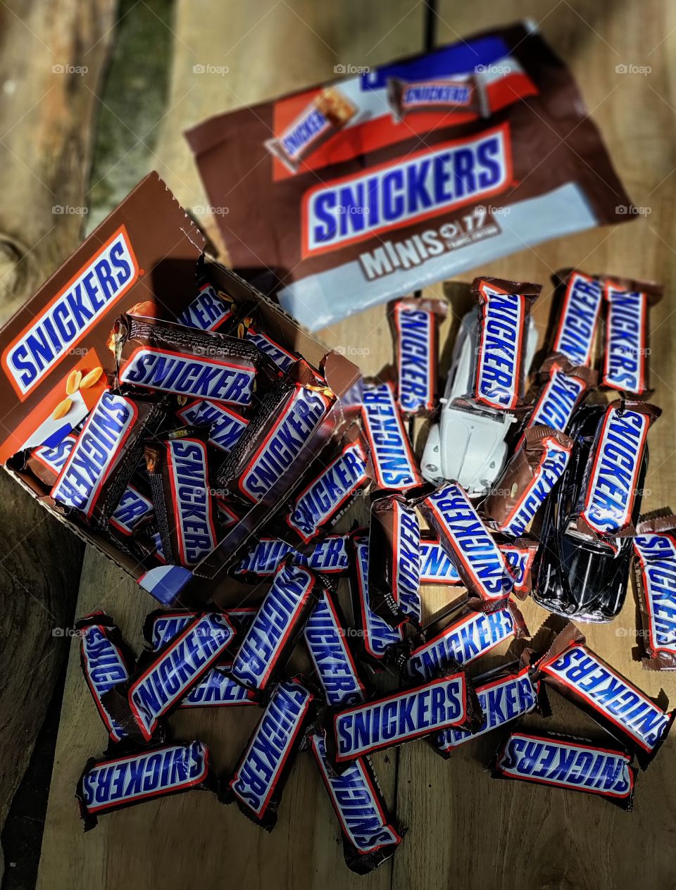 SNICKERS chocolates, enjoying your lifes