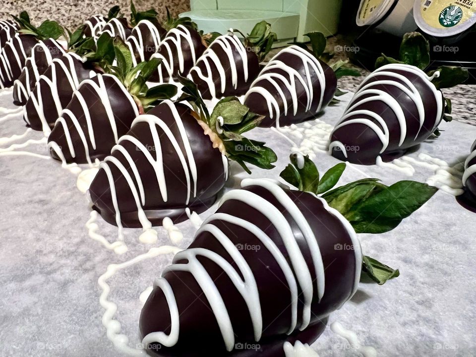 Chocolate covered strawberries 