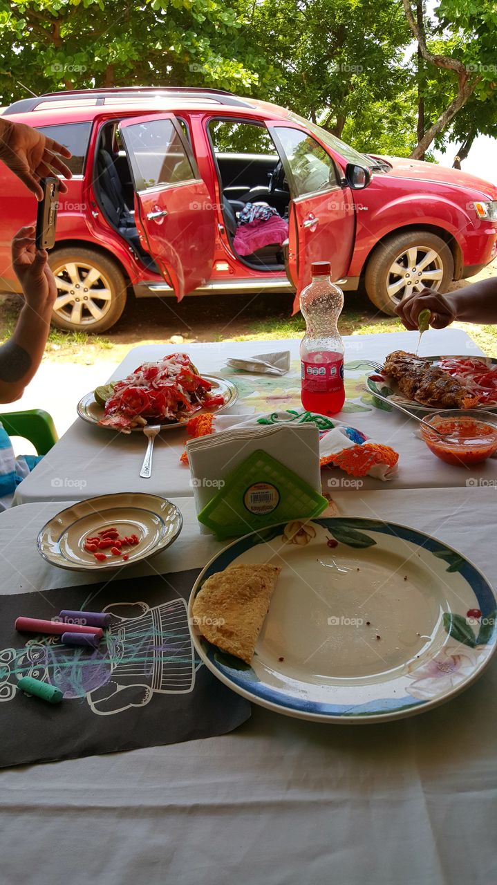 good eating by the sea