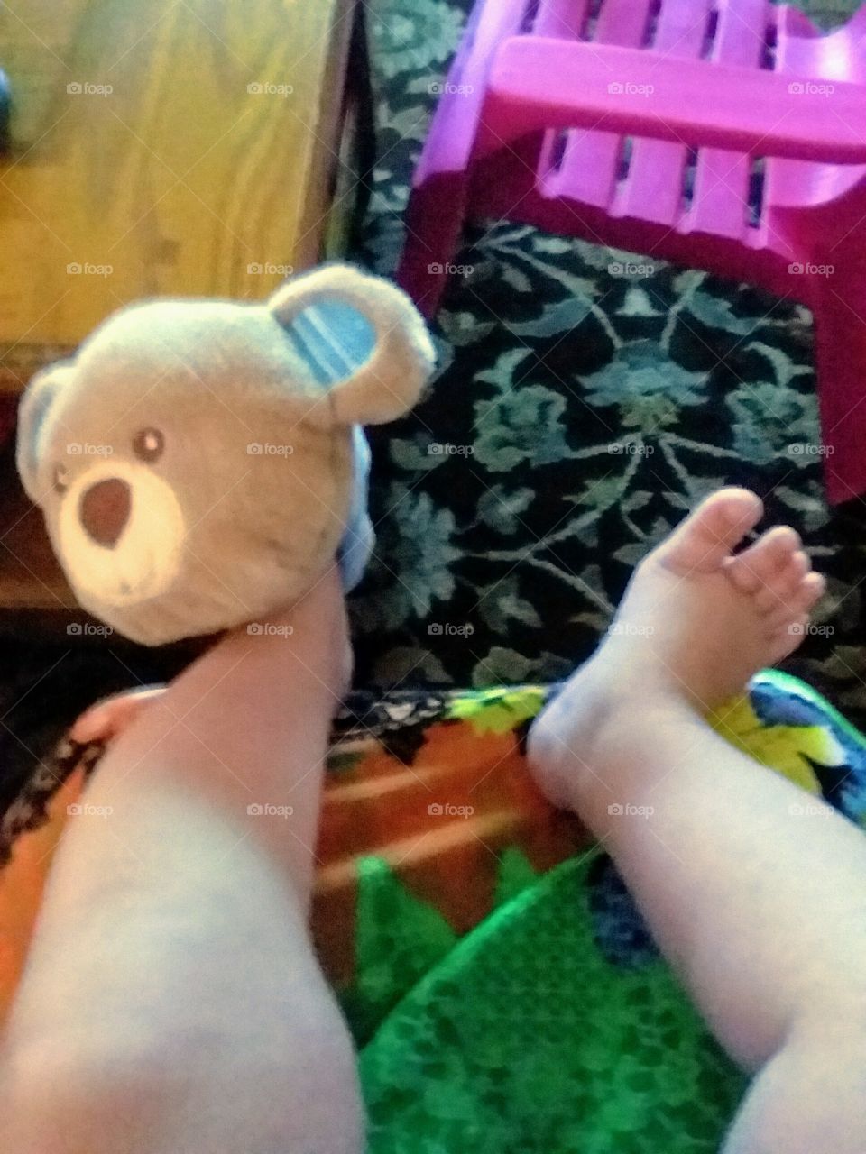 " MY LEFT BEAR FOOT , THE BEGINING SEQUEL" . THIS IS THE LONG AWAITED SEQUEL TO , " MY LEFT FOOT". SEE HOW THE BEAR HELPED ,  THIS BARE FOOT , TO HAVE MEANING .