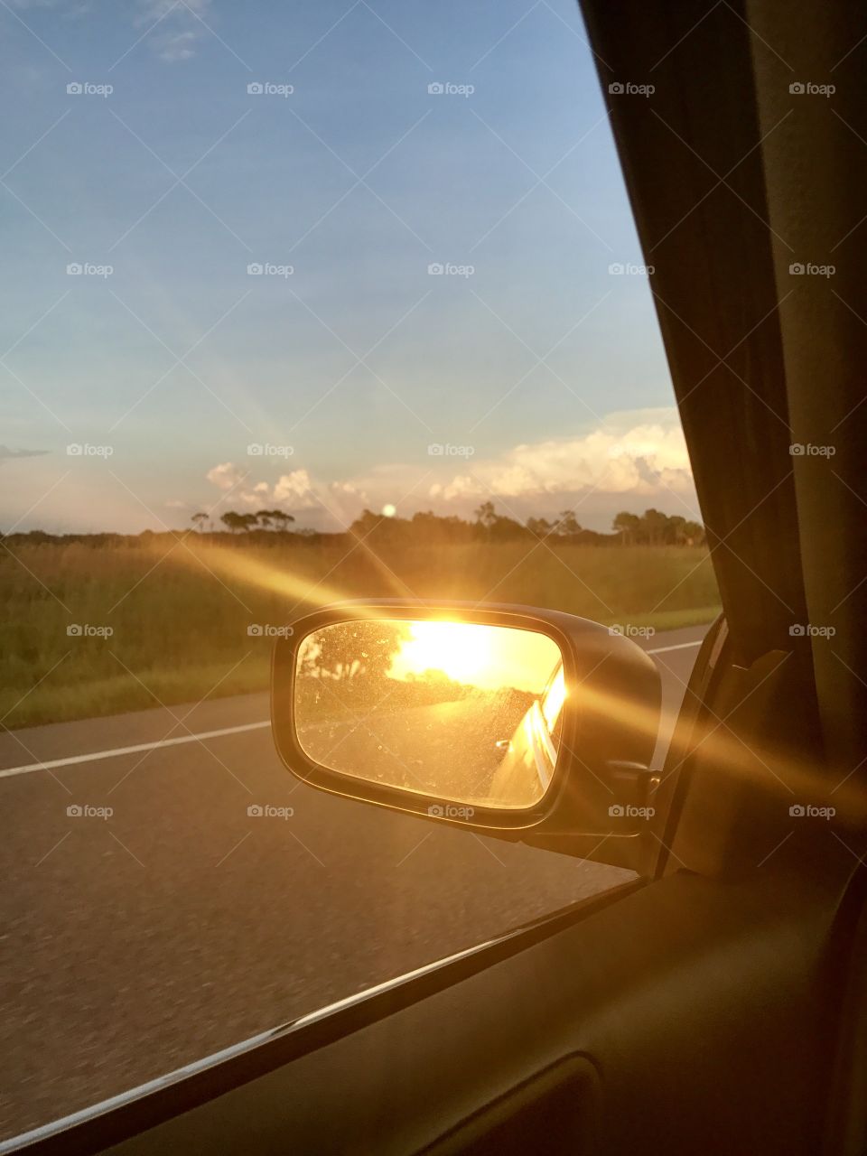 Sun in mirror