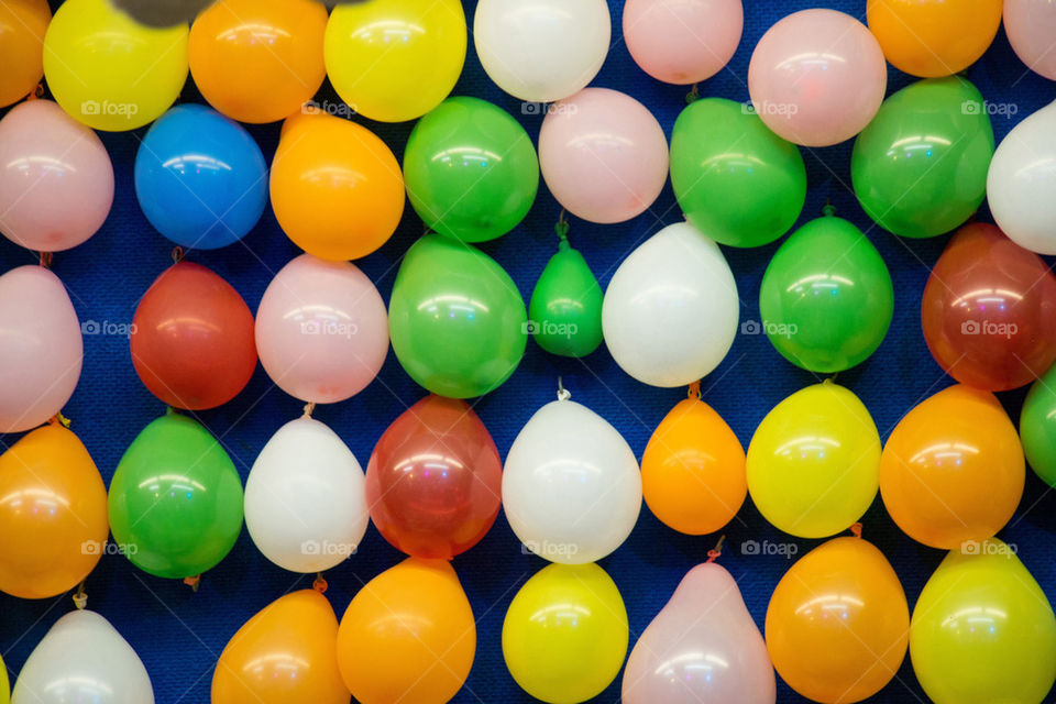 Balloon game at Oktoberfest 