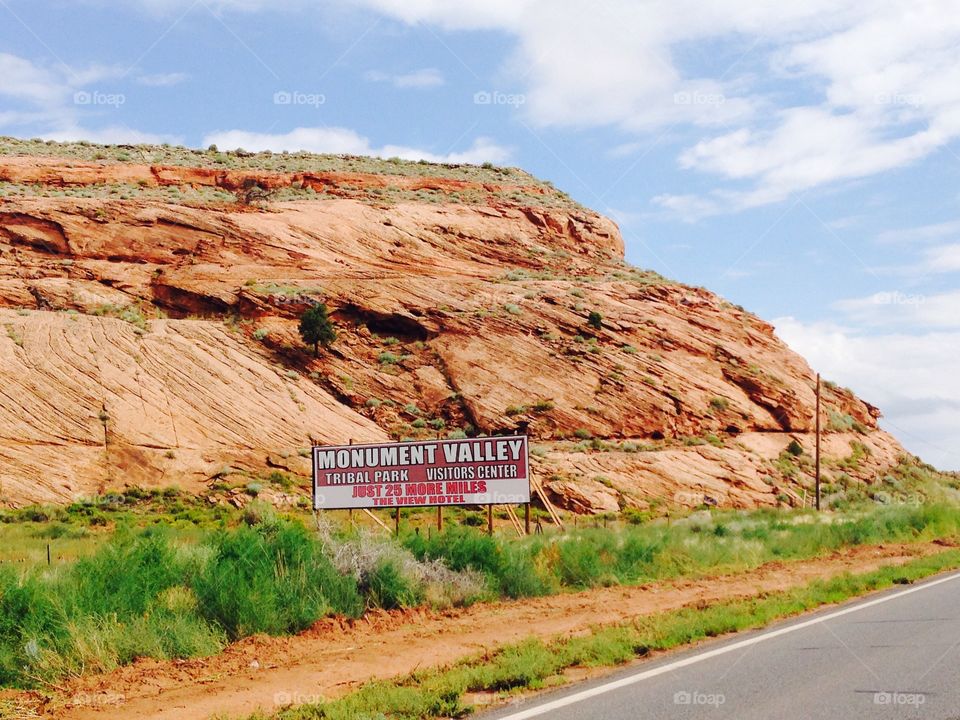 The sign of the Monument valley Gate 