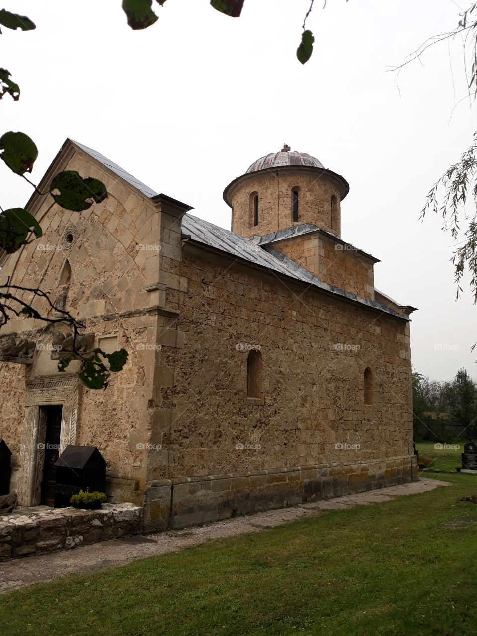 trska crkva