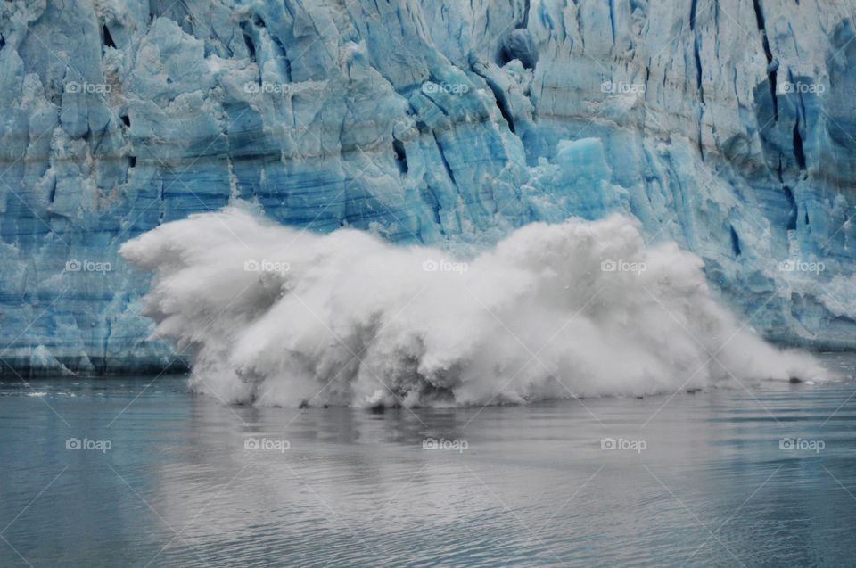 Glacier calving splash