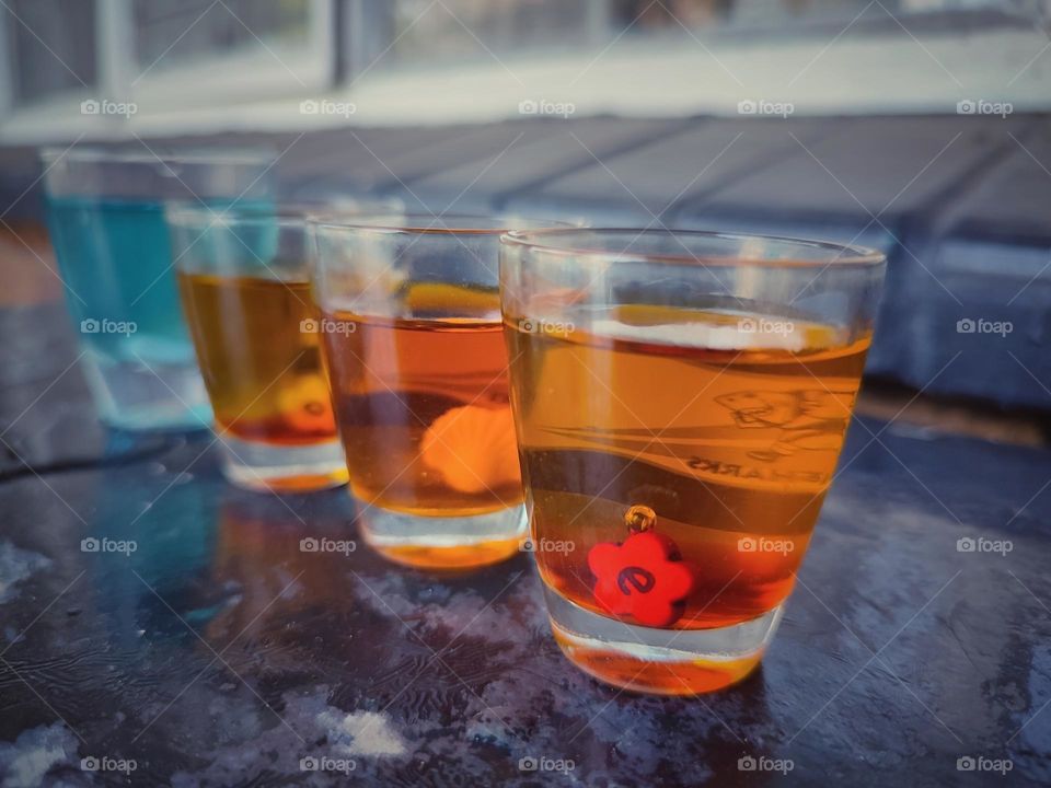 Blue and yellow food colouring