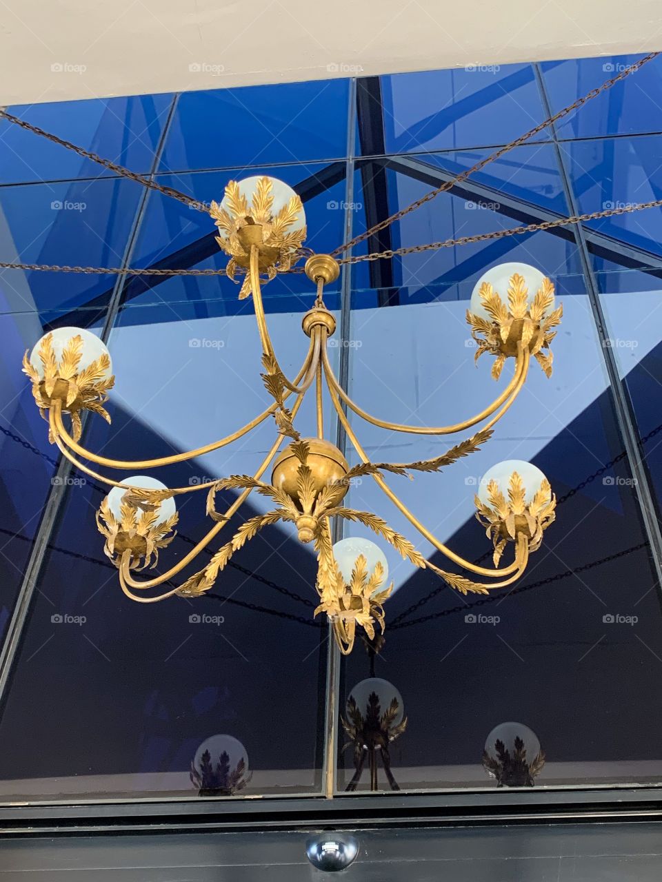 How beautiful is this chandelier? Ellipsis all around us and this one was found at our local hotel