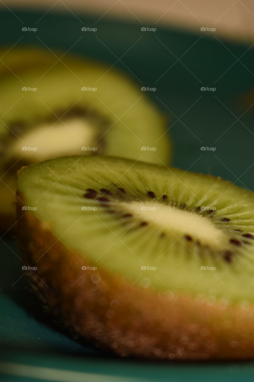 Fresh cut kiwi
