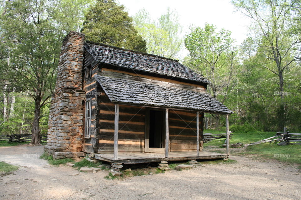 Cade's cove cabin