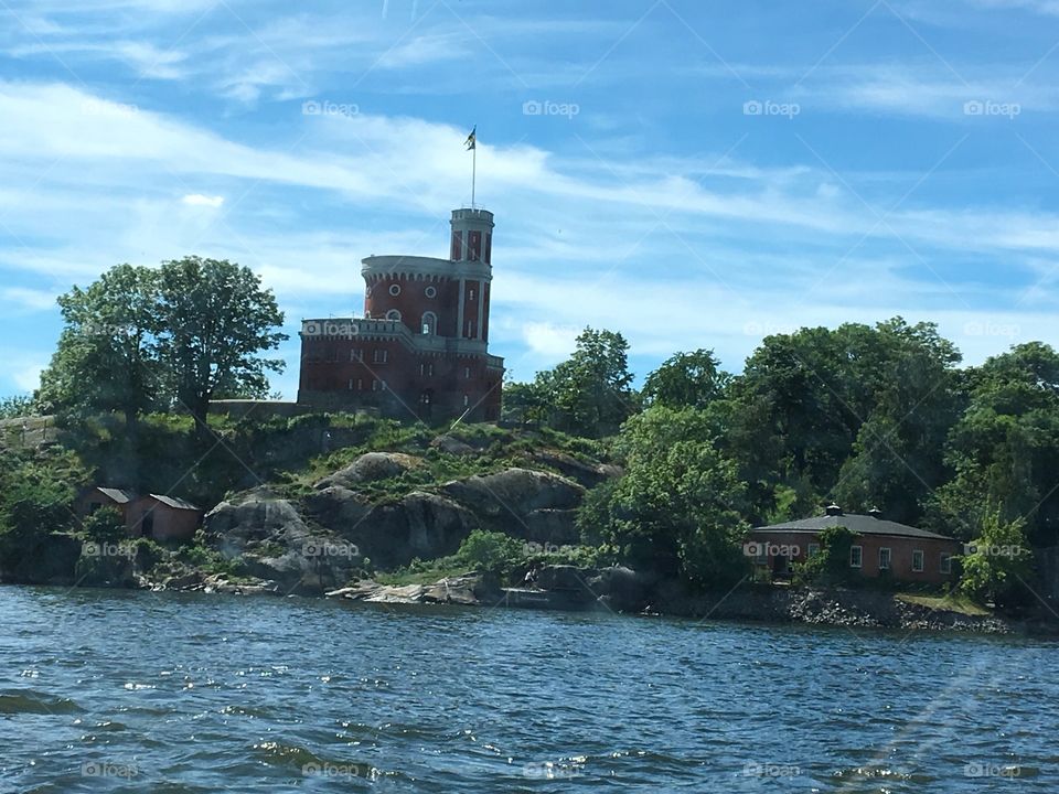 Island castle 