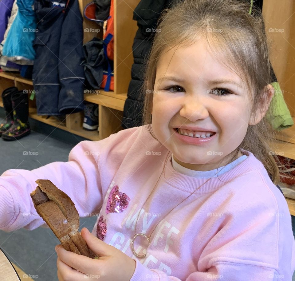 “I Don’t Like This Toast Crust!”