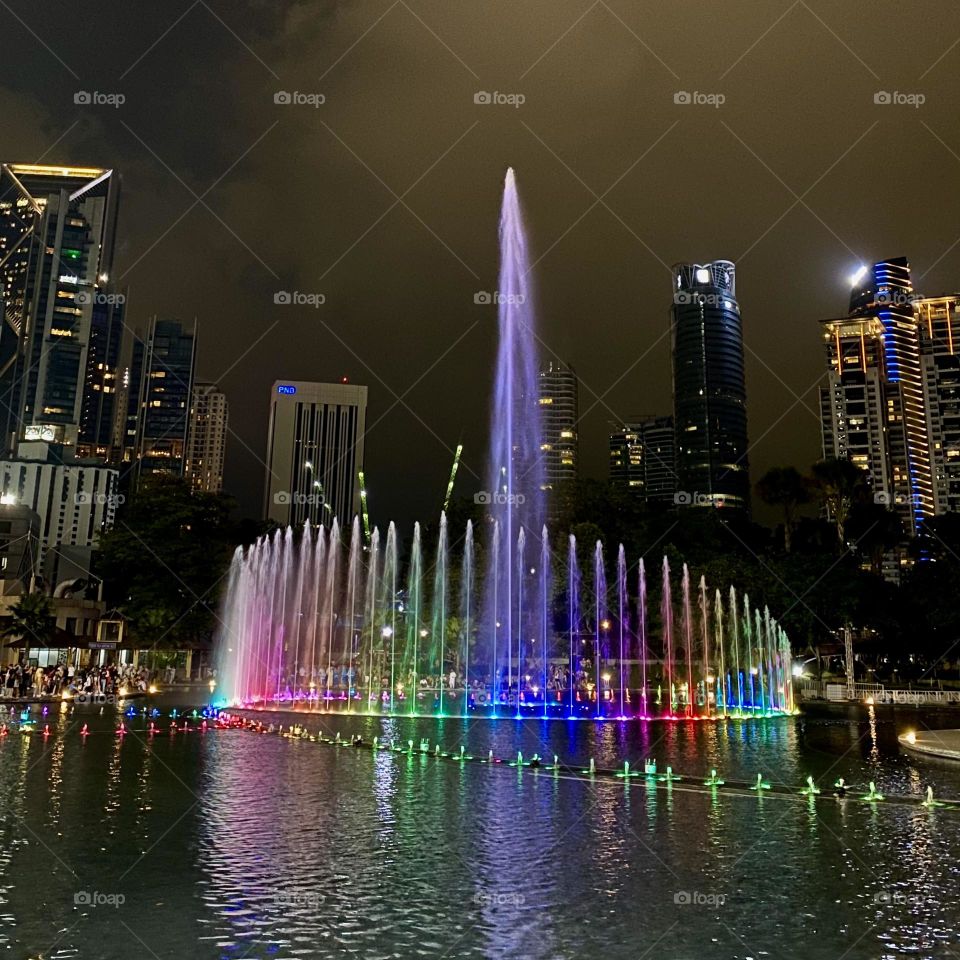 Musical dancing fountain show