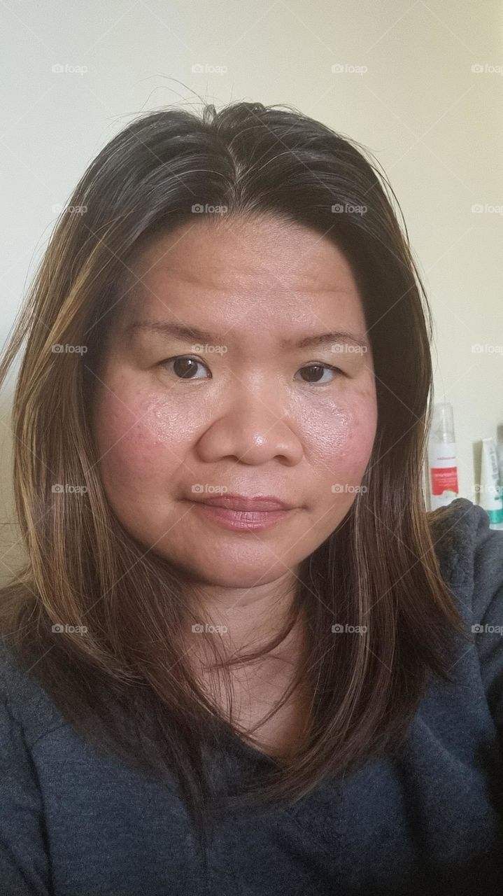 Mid#forties#no#makeup#no#filter#midlife#changes#hairlines#wrinkles#acceptance#peace