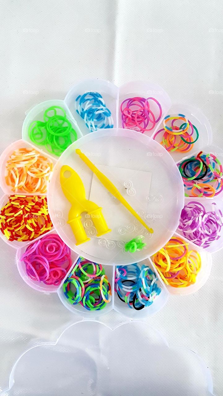 bracelet making kit