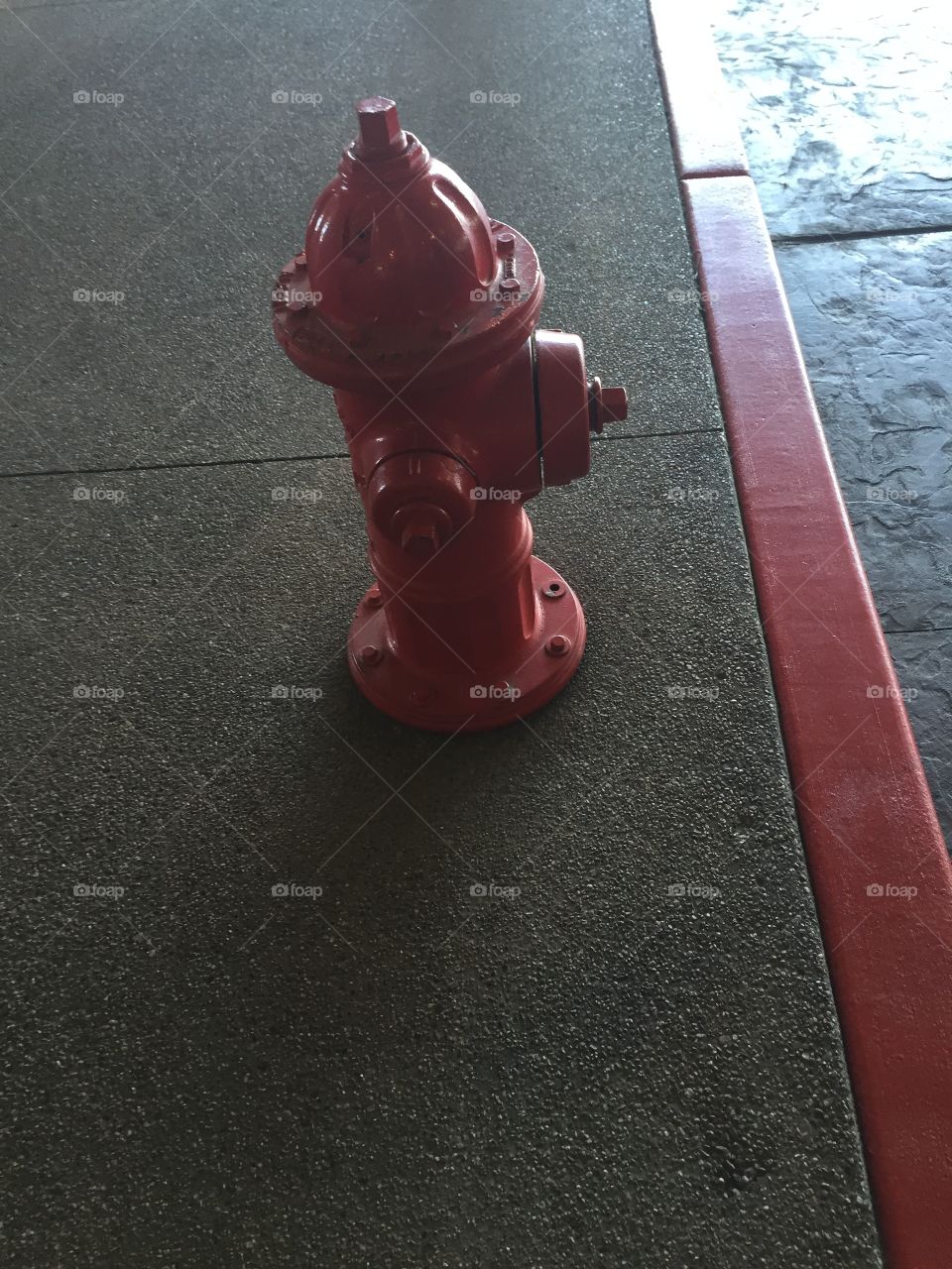 fire hydrant 