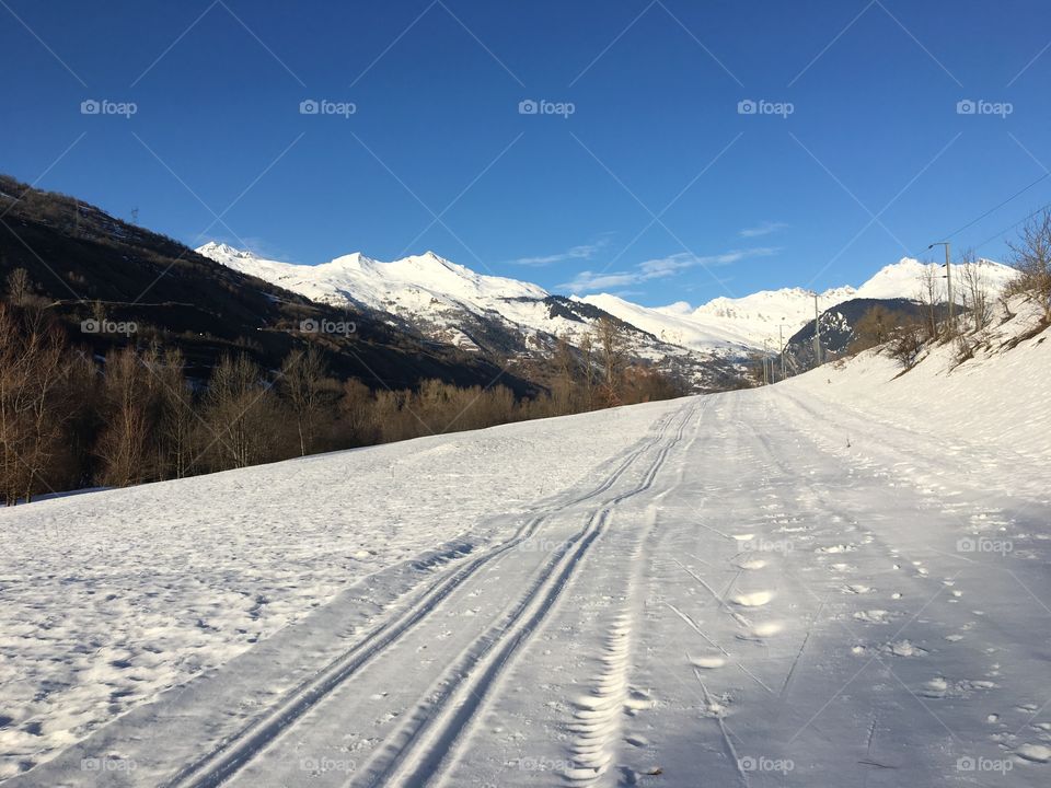Snow in nature for Nordic ski or walk