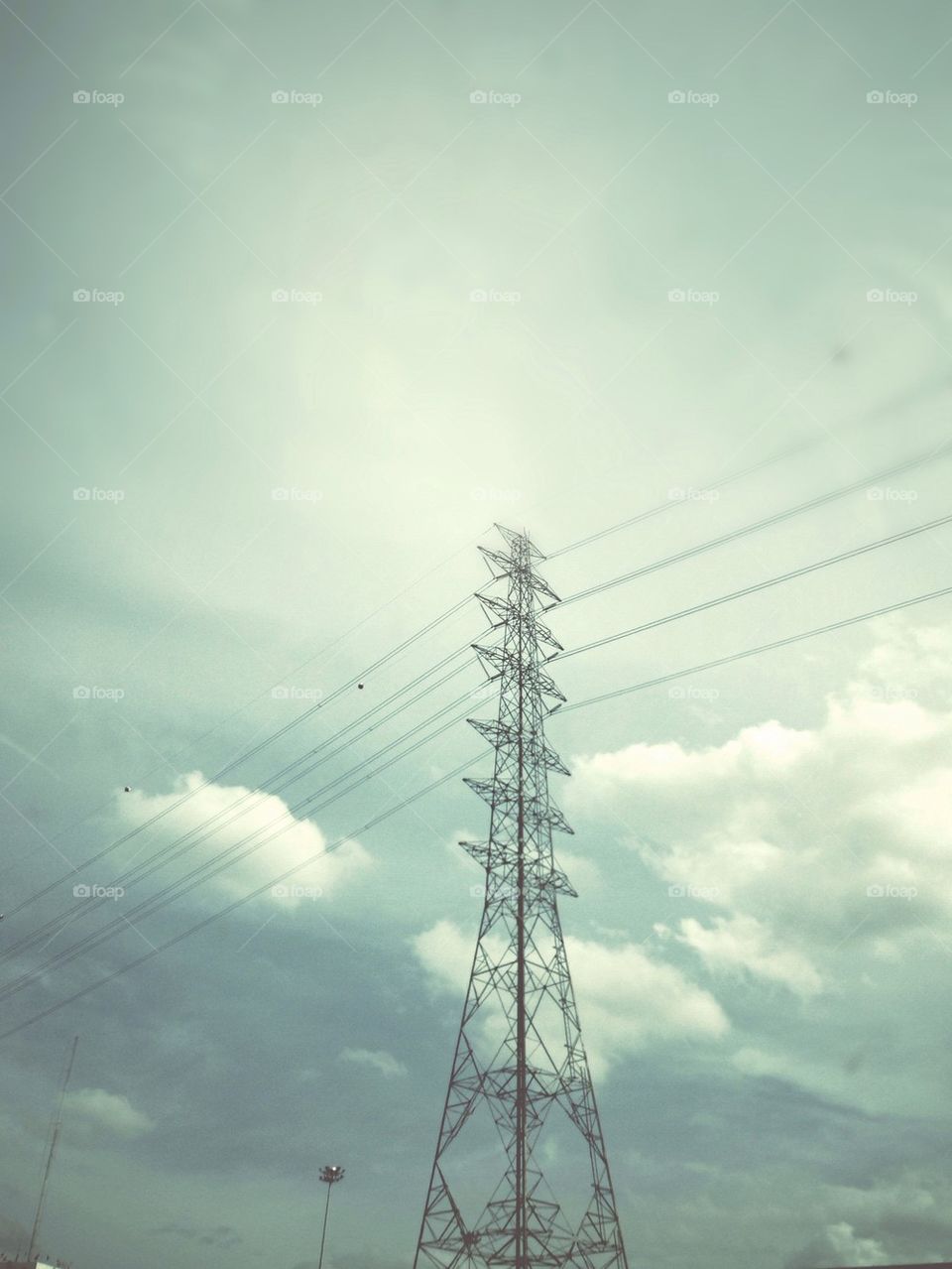 Electricity pole