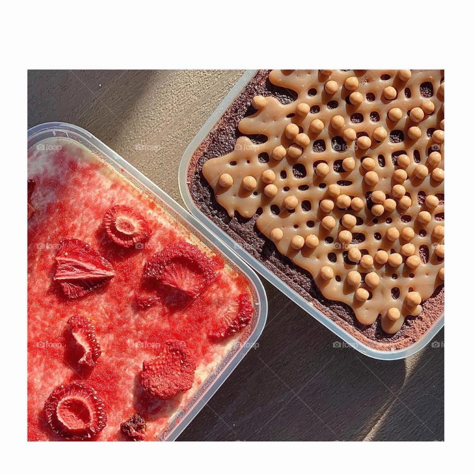 Strawberry tiramisu with cold brew coffee