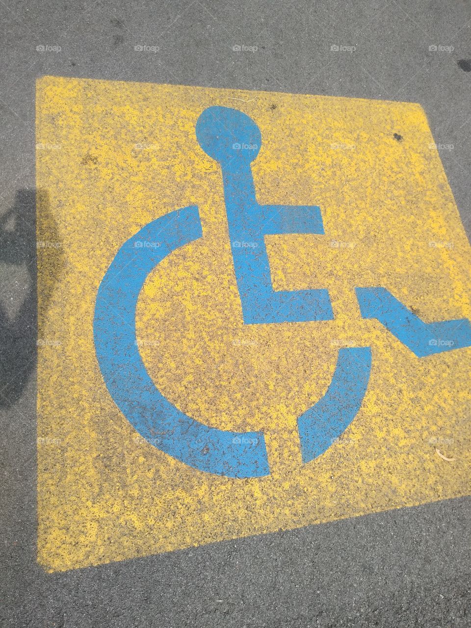 handicapped parking sign